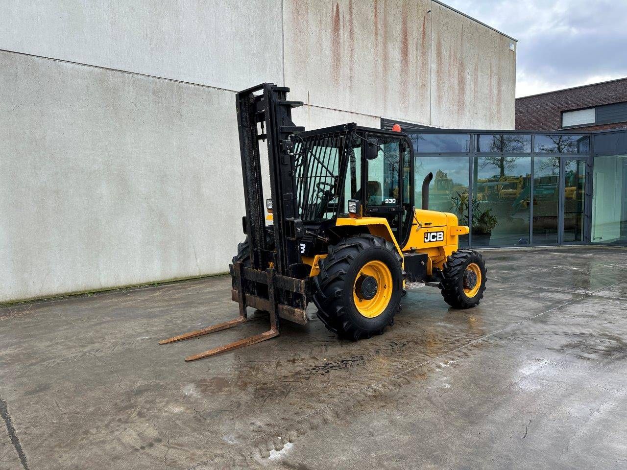 Rough terrain forklift JCB 930-4 Diesel 3000kg