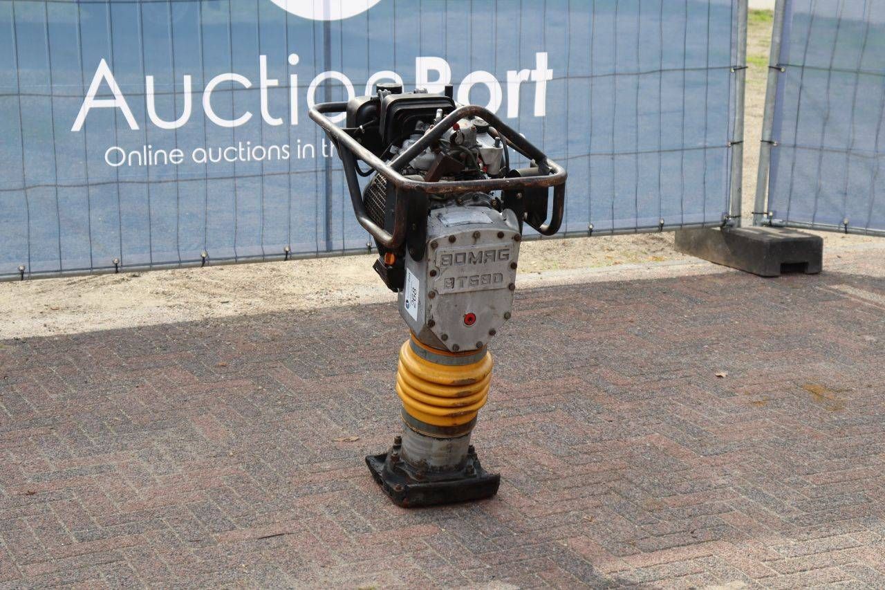 Vibratory rammer Bomag BF 214 P Diesel 1998