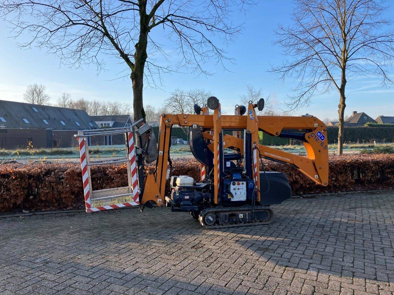 Articulated boom lift Bluelift C12/6.5 Petrol 12m