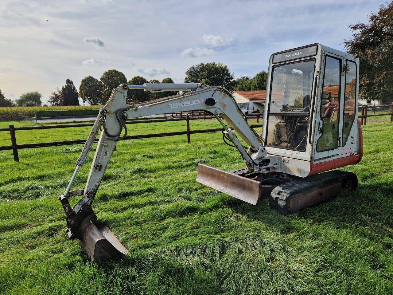 Crawler excavator Takeuchi TB025 Diesel (Margin)