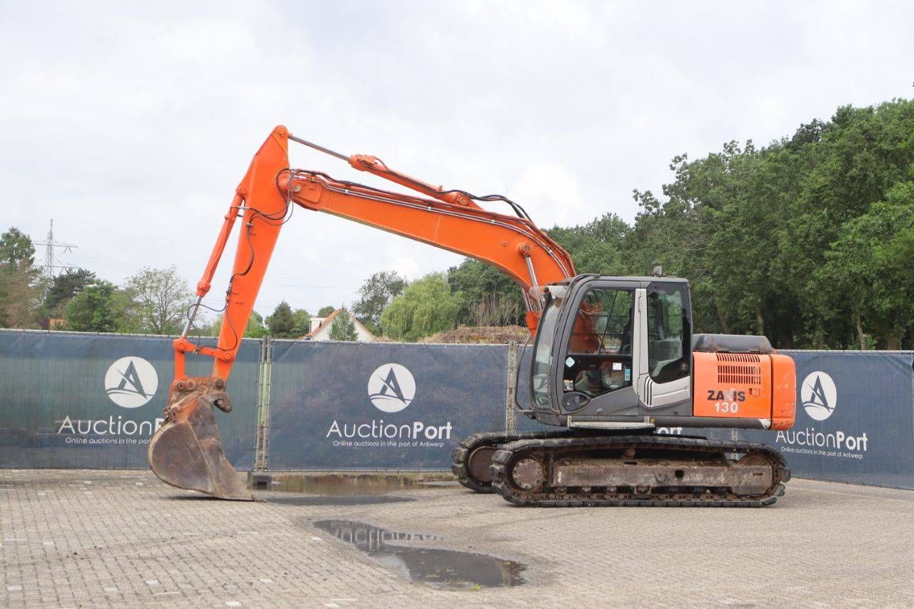 Crawler excavator Hitachi Zaxis ZX130-3 Diesel 69kW 2009