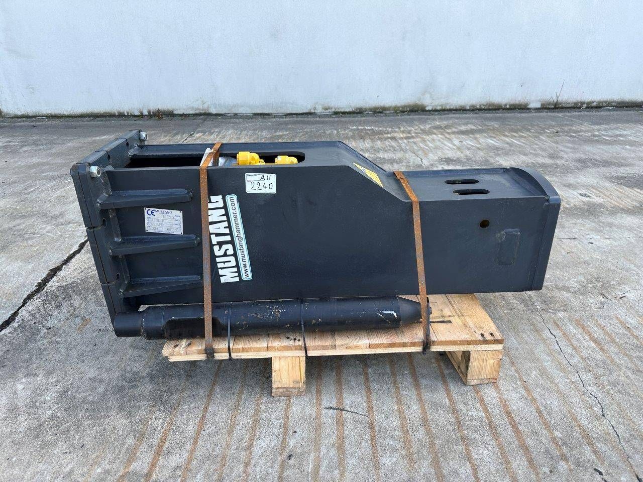 Hydraulic Hammer Mustang HM550 2023 with chisel New