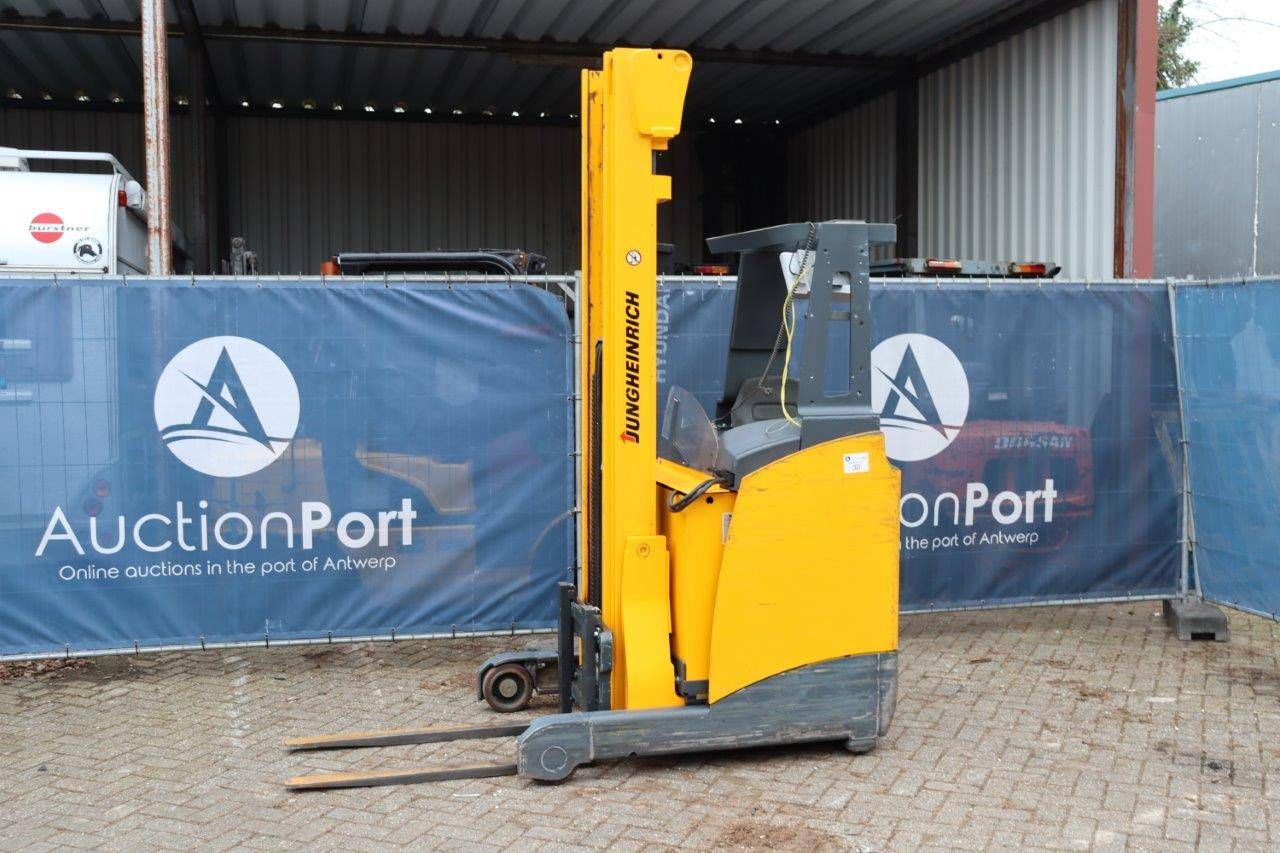 Reach truck Jungheinrich ETV110 Electric 1000kg 7.1m