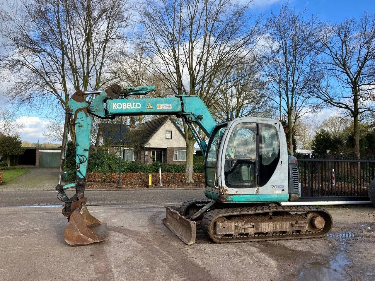 Crawler excavator Kobelco 70SR Diesel