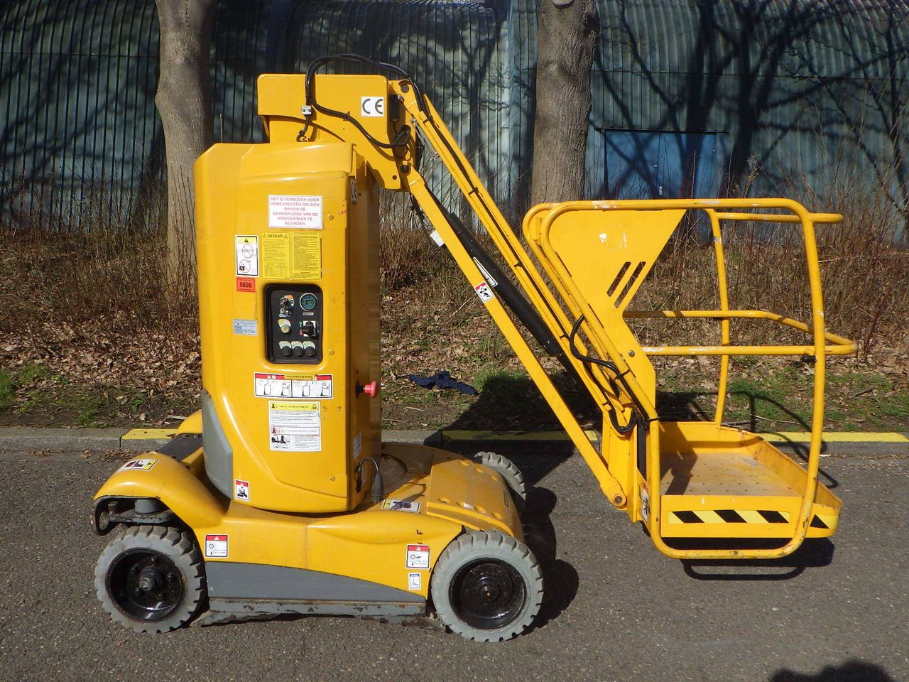 Mast lift Haulotte Star 10 Electric 10m 2011