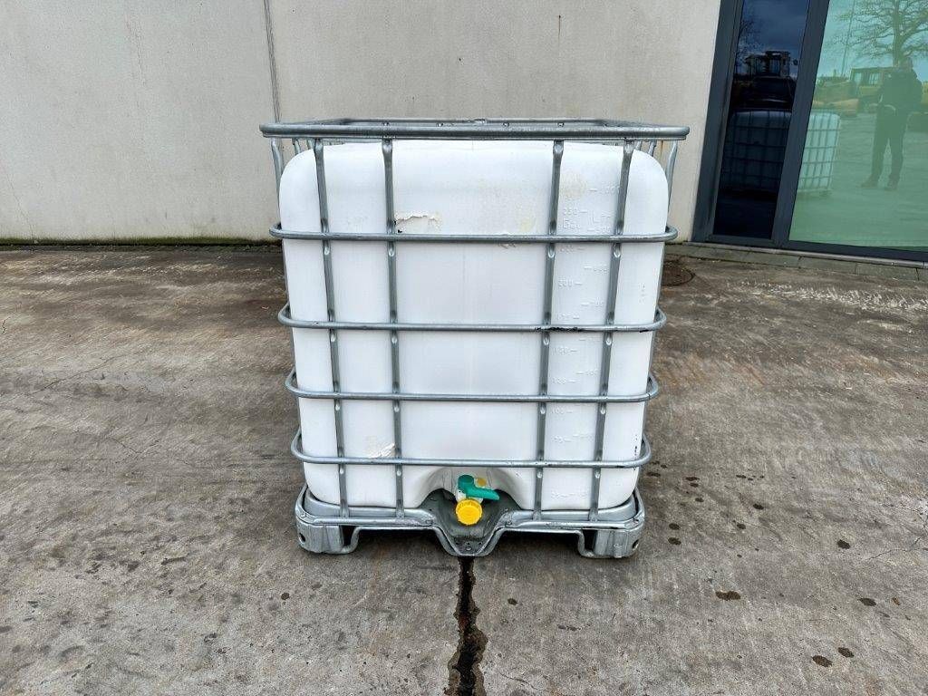 Vehicle shampoo
