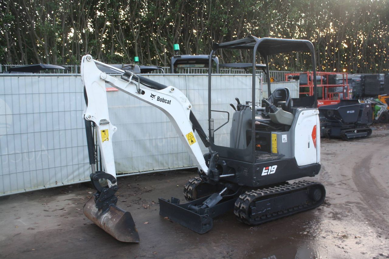Minigraver Bobcat E19 Diesel 2016