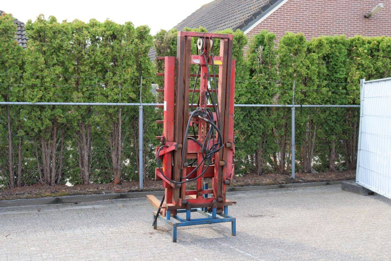 mât de levage hydraulique
