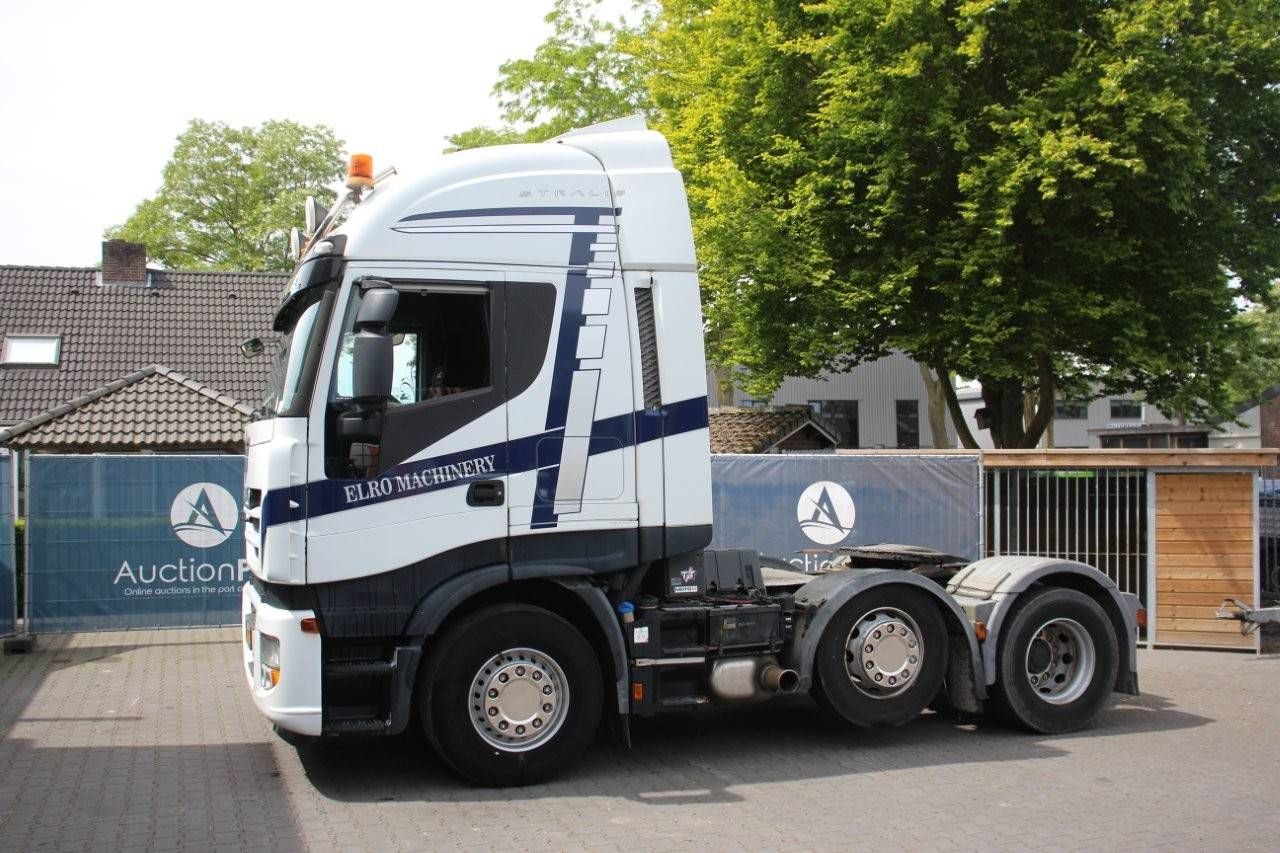 Box Truck Iveco Stralis Diesel