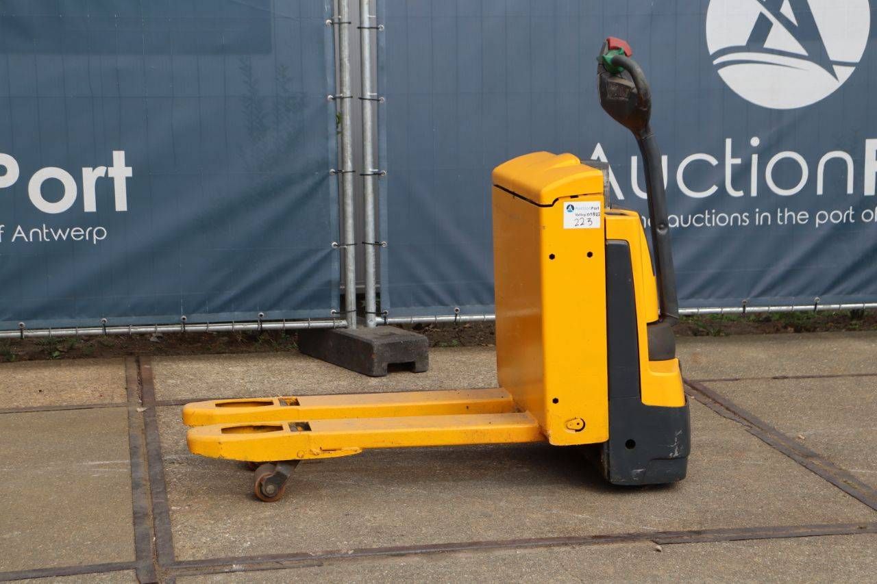 Pallet truck Jungheinrich 16 Electric 1600kg 2009