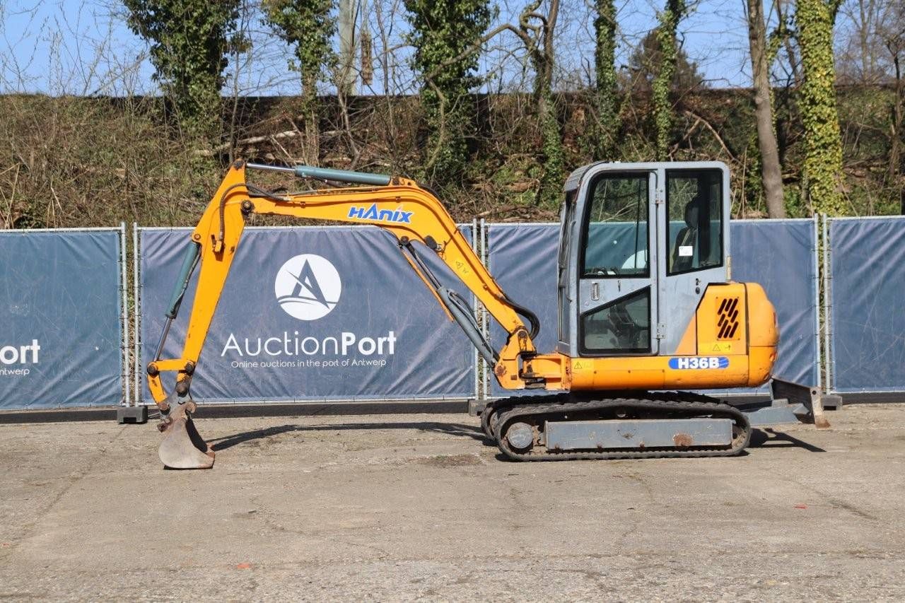 Crawler excavator Hanix H36B Diesel 2004