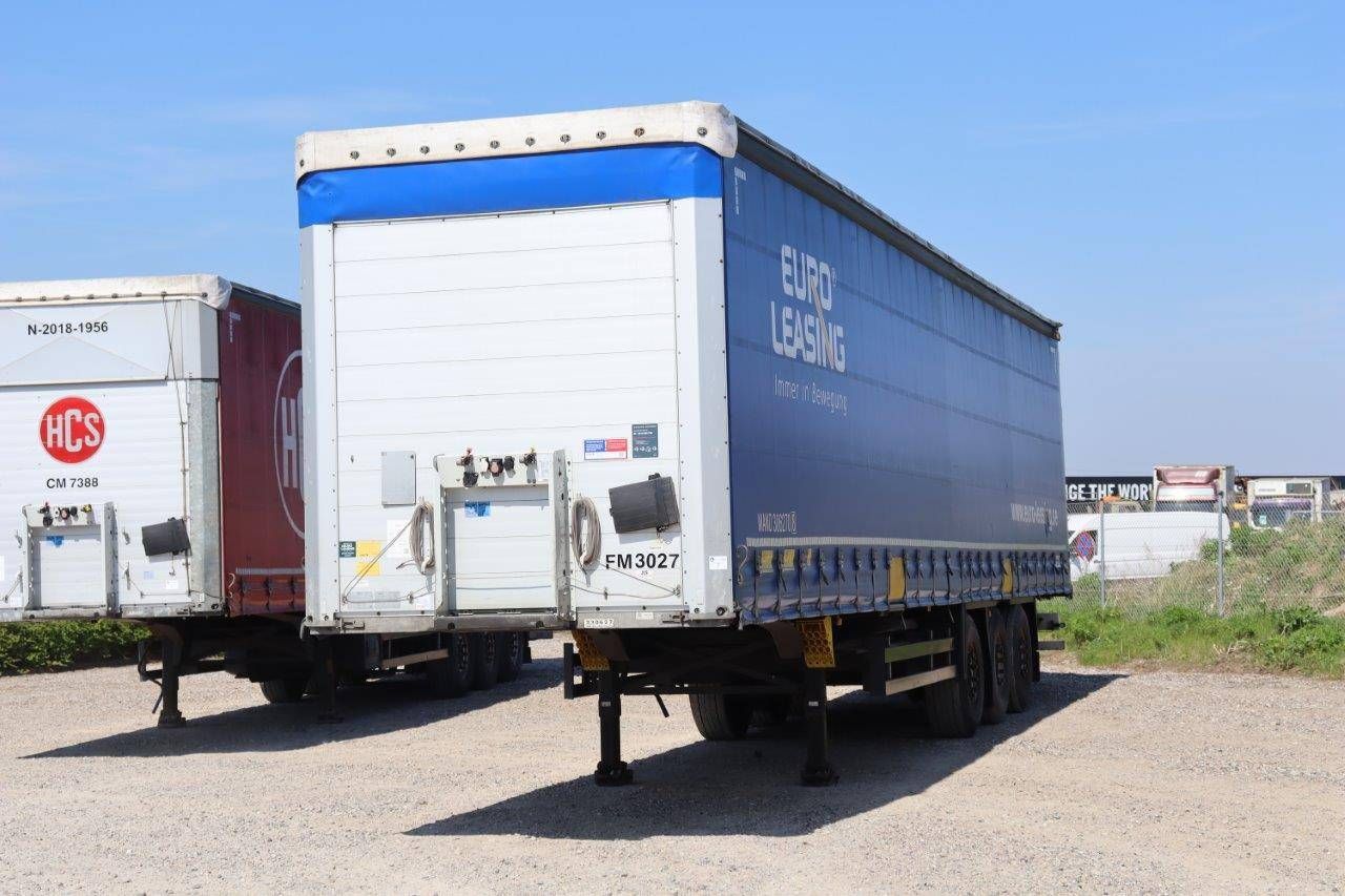 Sliding curtain semi-trailer Schmitz Cargobull SCB S3T 2018