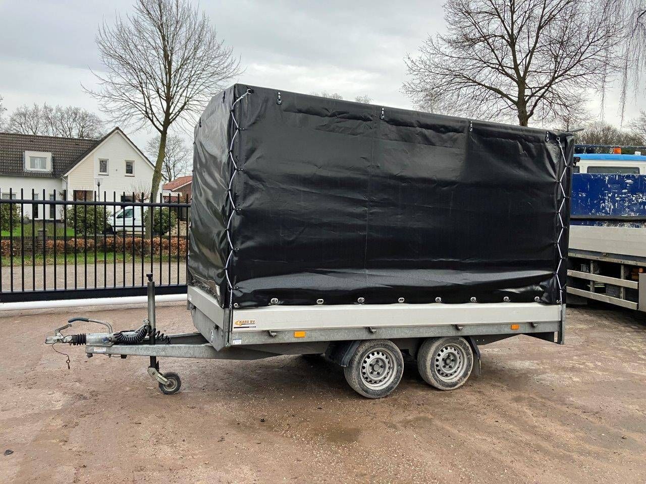 Closed Trailer Hapert TA 2000kg