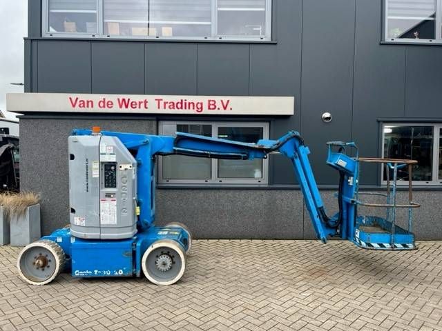 Mast lift Genie Z30-20N Electric 11m