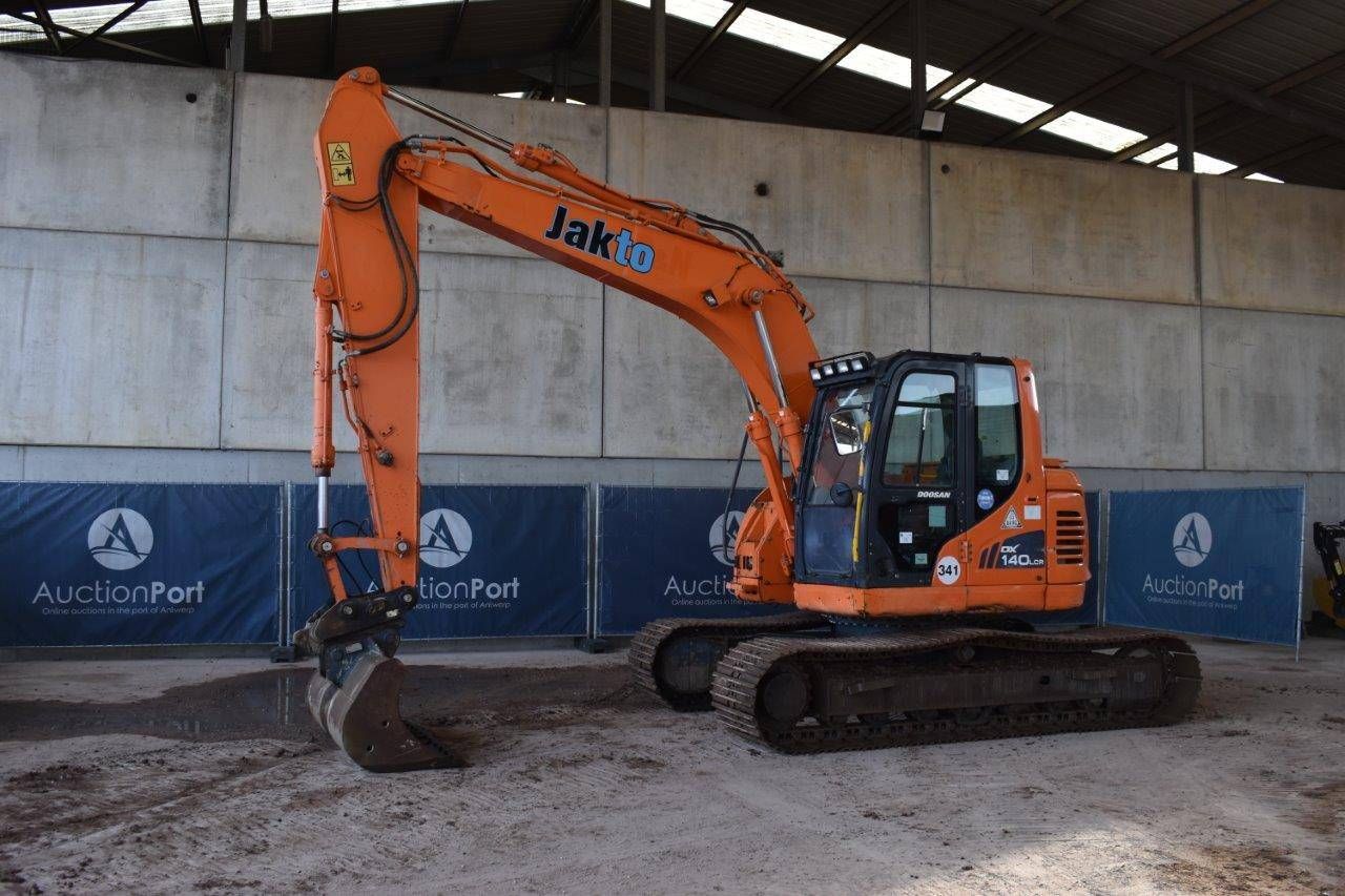 Crawler excavator Doosan DX140LCR-3 Diesel