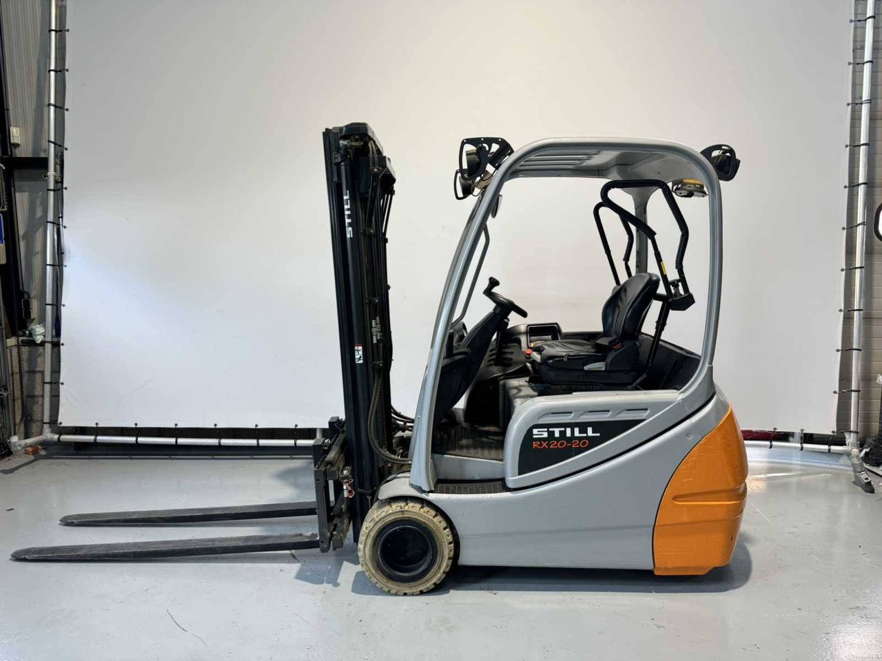 Forklift Still RX20-20 Electric 2000kg 4.8m 2015