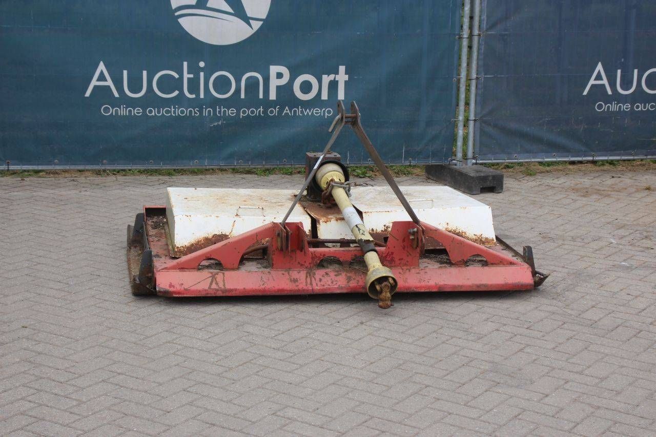 Pasture mower with PTO