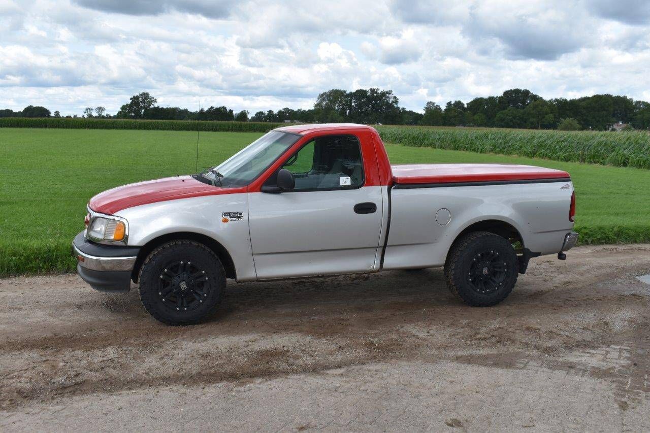 Ford F150 Pick-Up Gasolina 2002 (Margen)