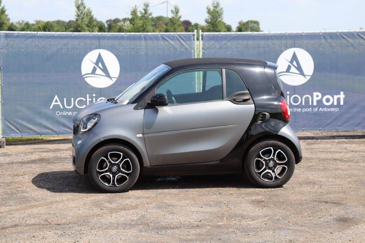 Passenger car Smart Fortwo Petrol 90hp