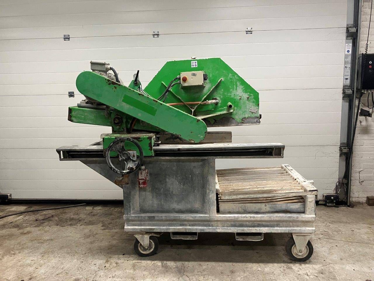 Stone saw table Electric