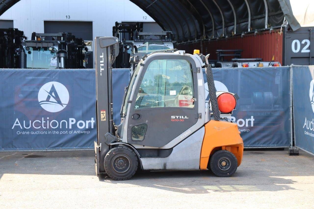 Forklift STILL RX70-30T Hybrid 3000kg 2016