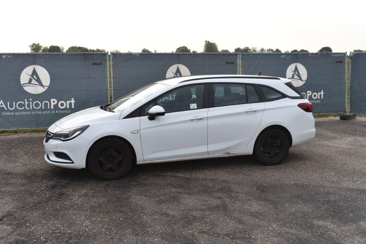 Opel Astra EcoFLEX Diesel 108hp Defect