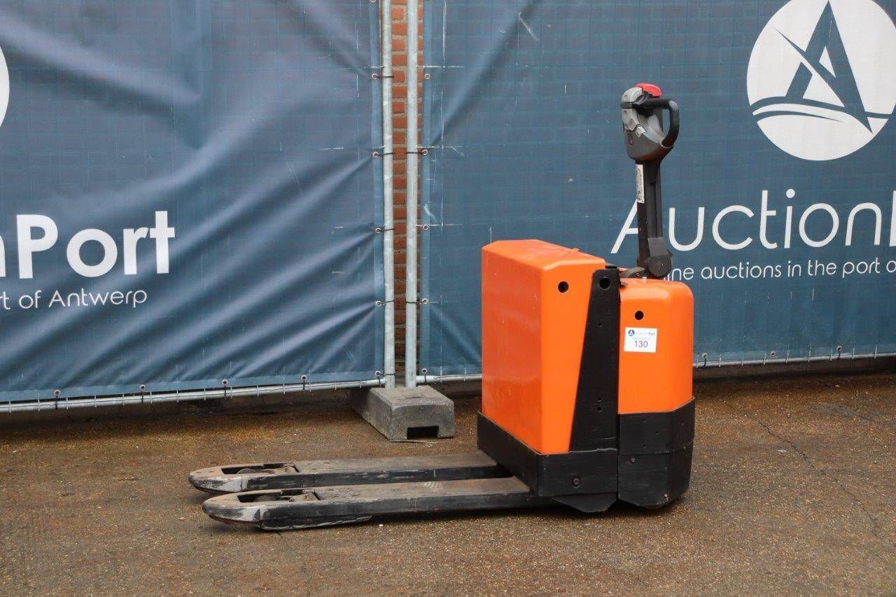 Pallet truck BT Electric 2000kg 2003