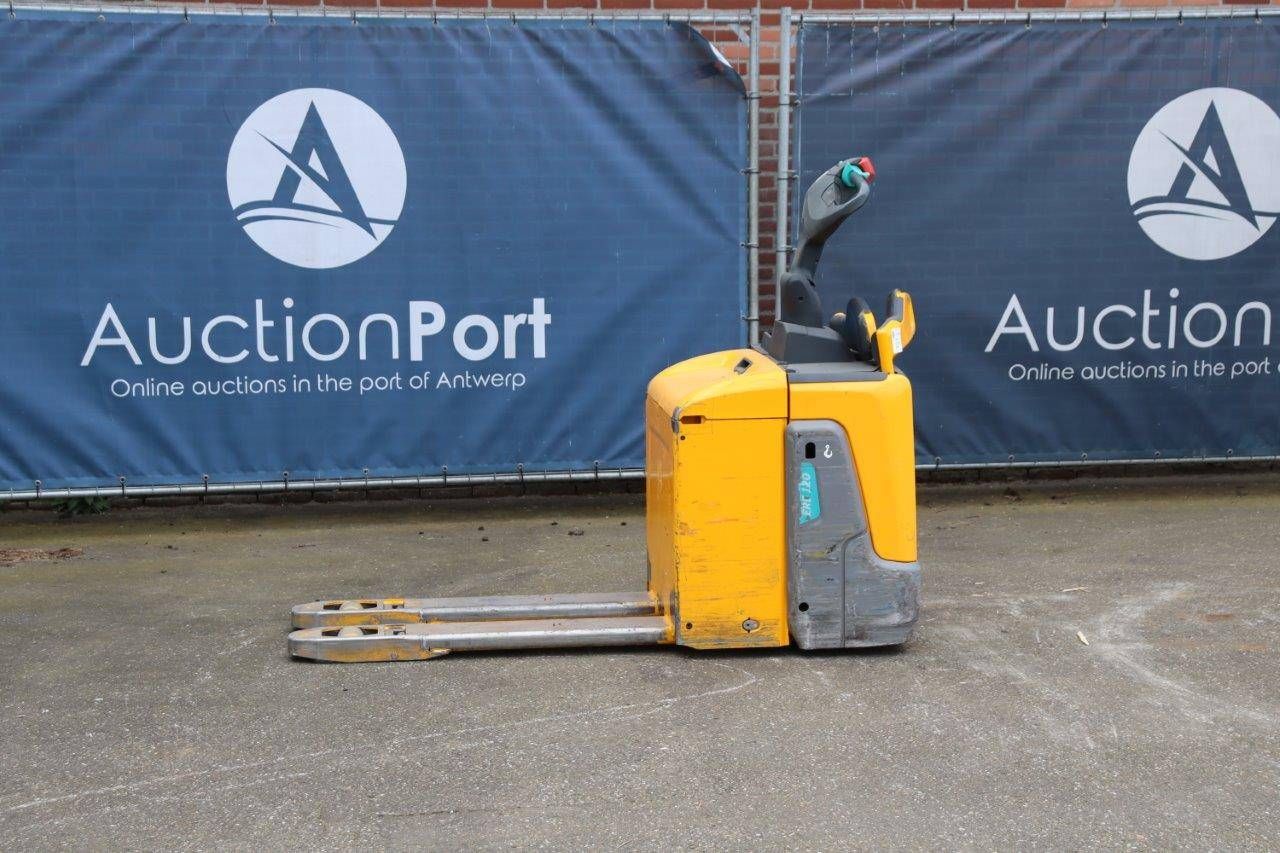 Pallet truck Jungheinrich ERE120 Electric 2000kg 2018