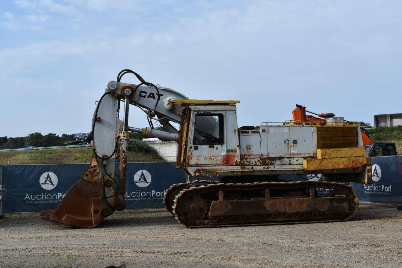 Excavator Caterpillar 245B Diesel