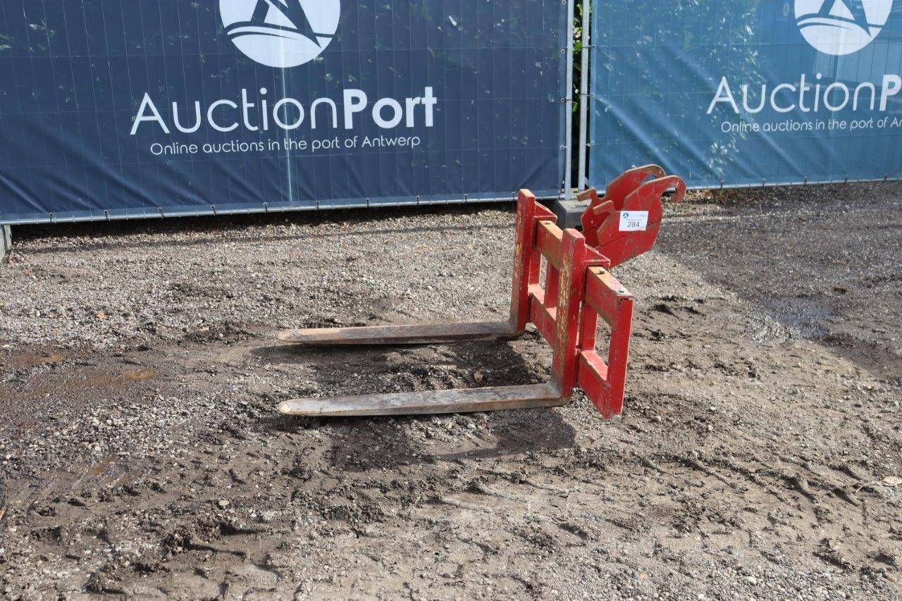 Pallet Forks Connection CW05