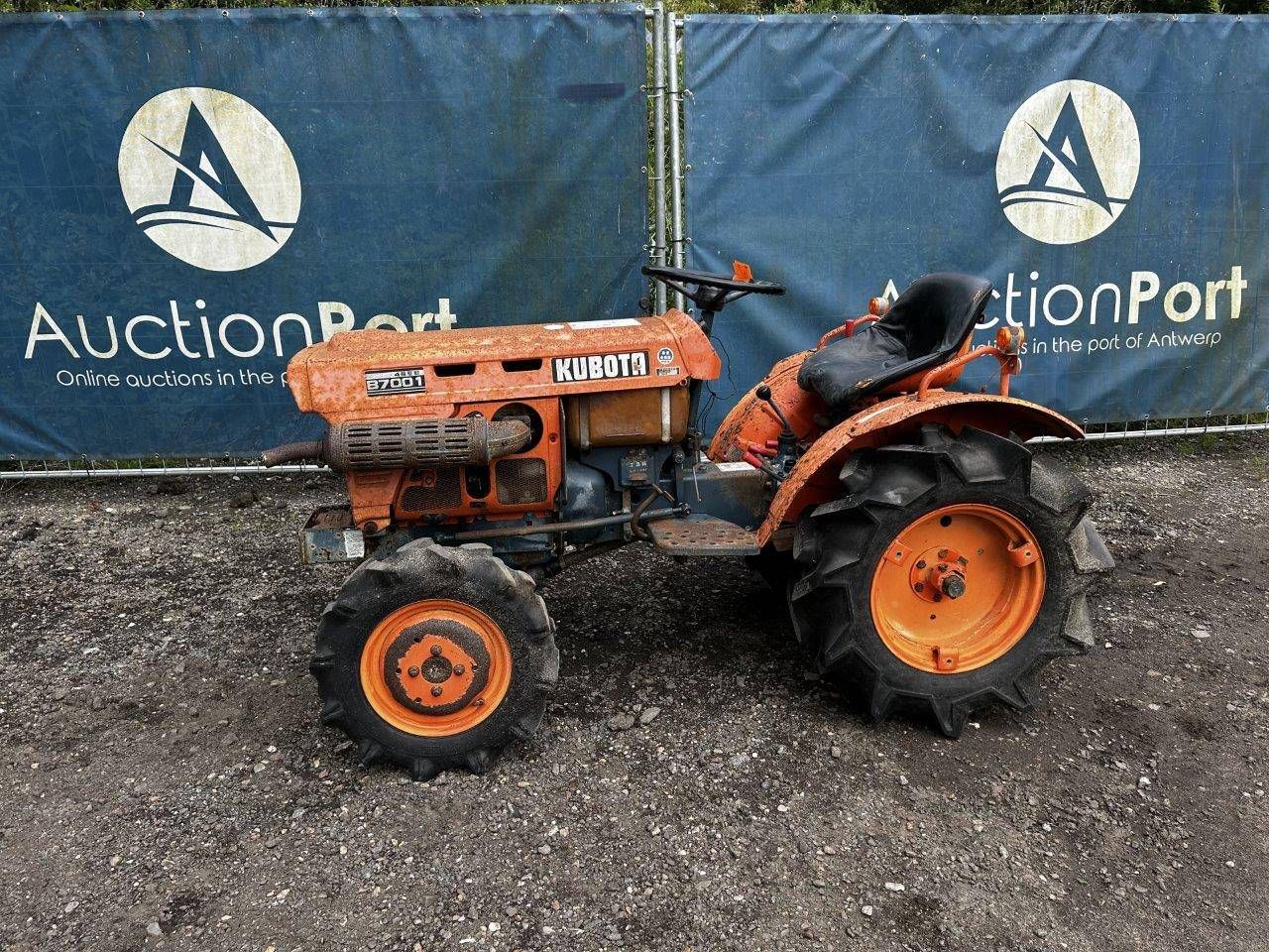 Mini tractor Kubota B7001 Diesel