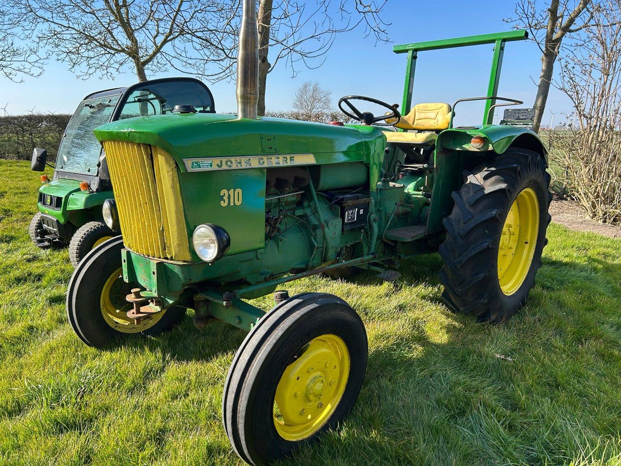 Oldtimer Tractor John Deere 310 Diesel (Margin)