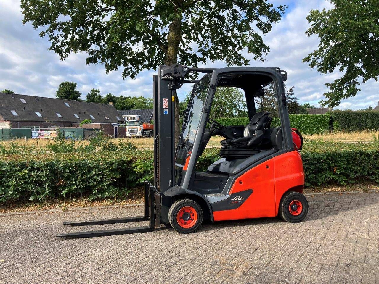 Forklift Linde H16T-01 LPG 1600kg