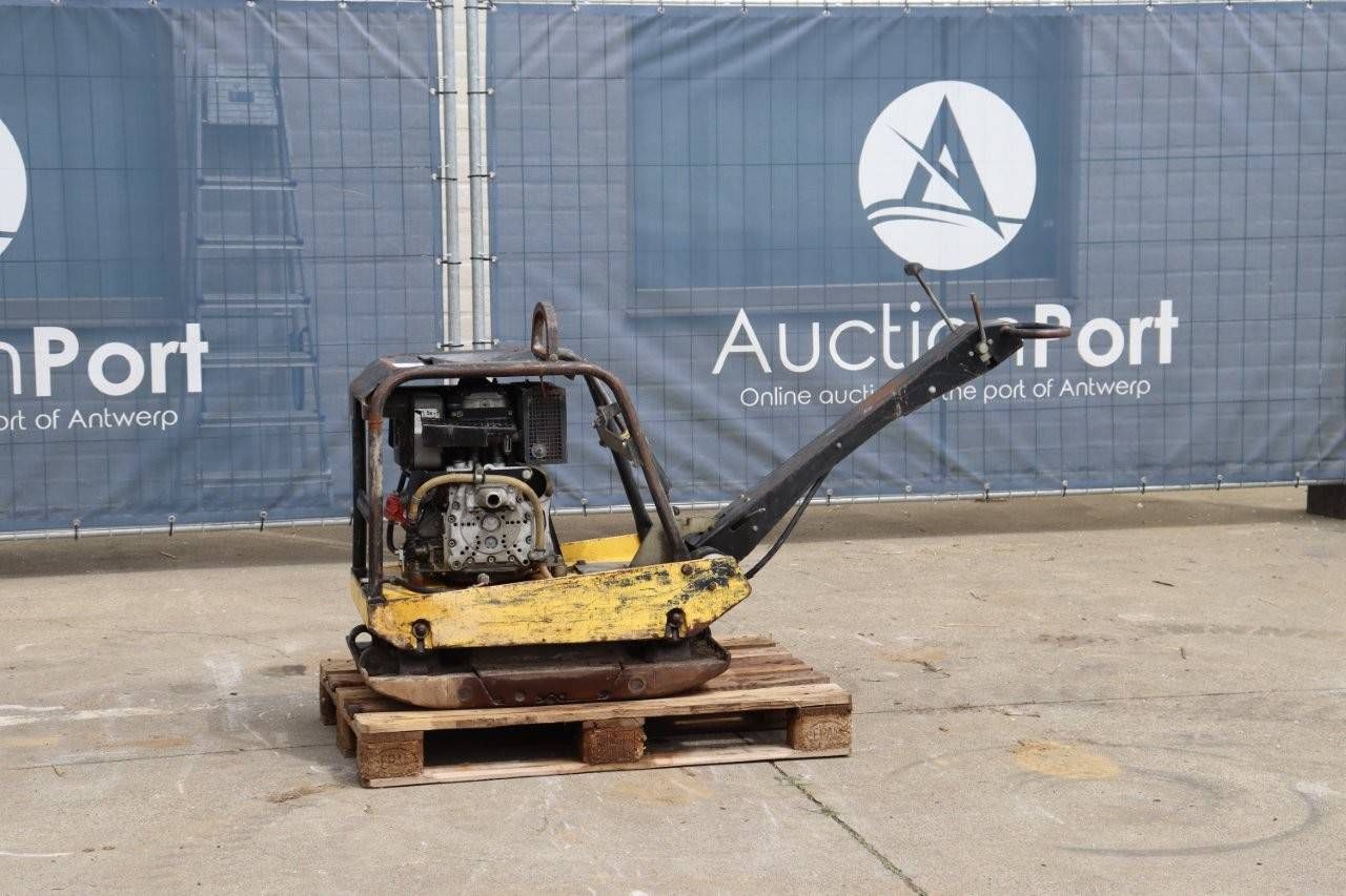 Vibrating plate Bomag BPR50/55D Diesel 1998