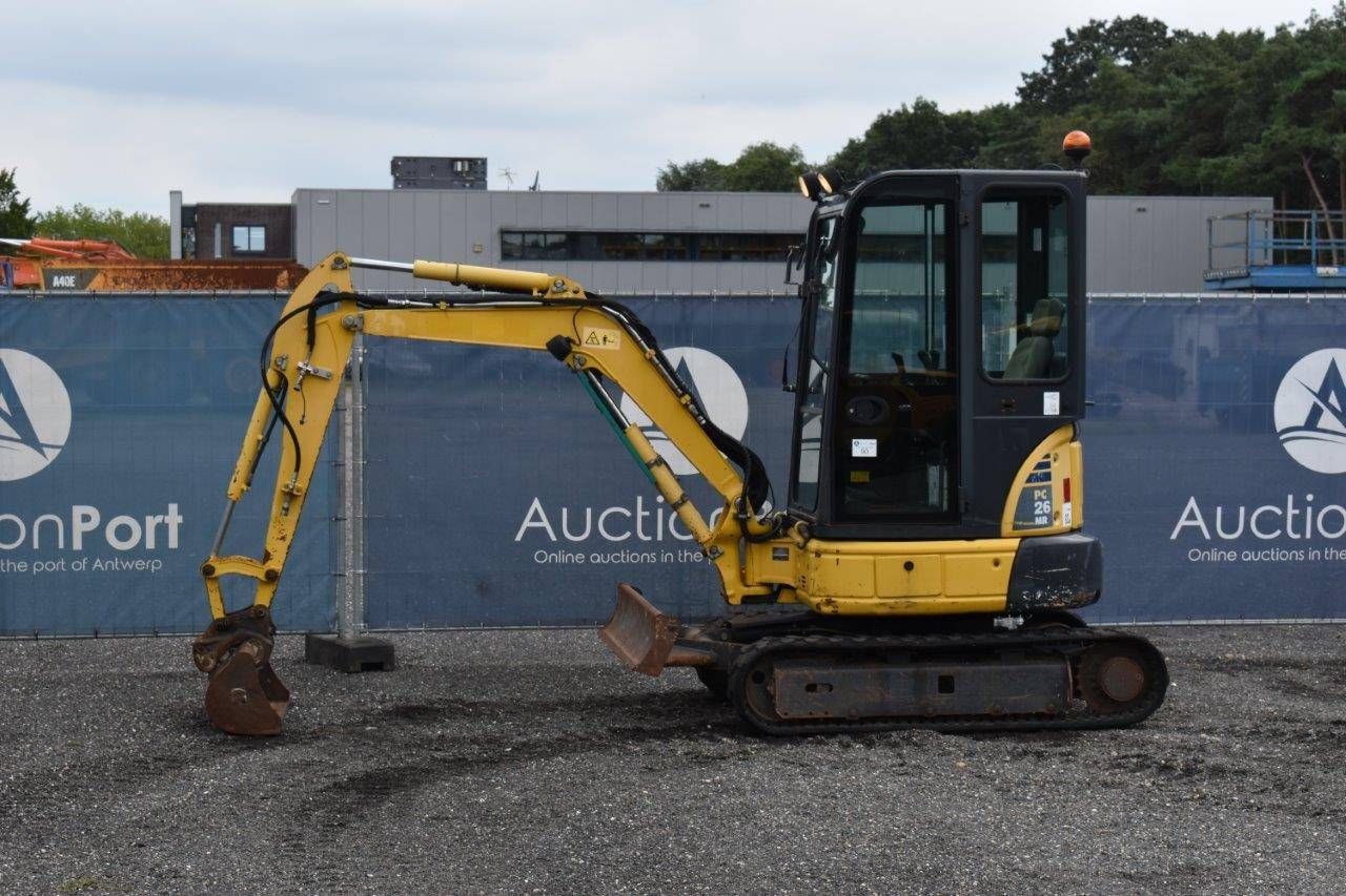 Mini digger Komatsu PC26MR-3 Diesel