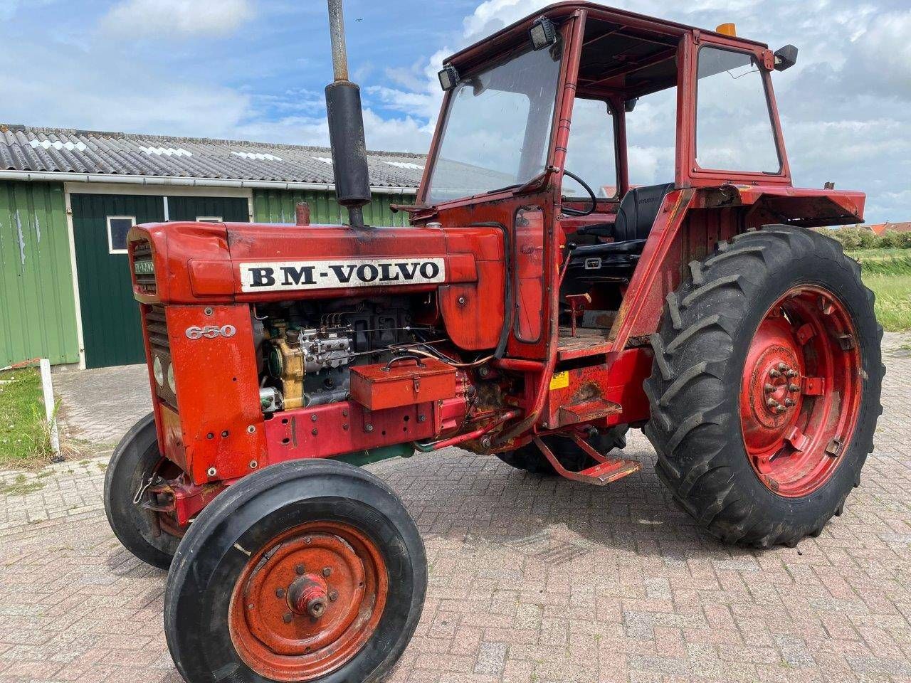 Tractor BM Volvo 650 Diesel