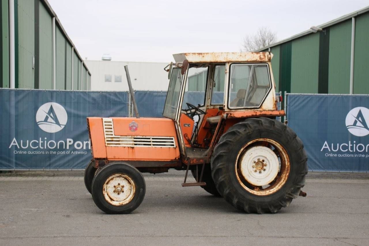 Tractor Fiat 780/8 Diesel (Margin)