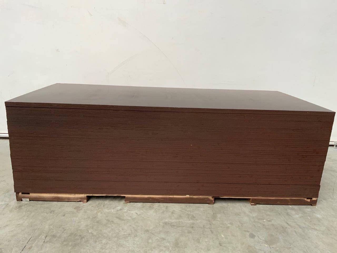 Concrete plywood Peri 142.3m² New
