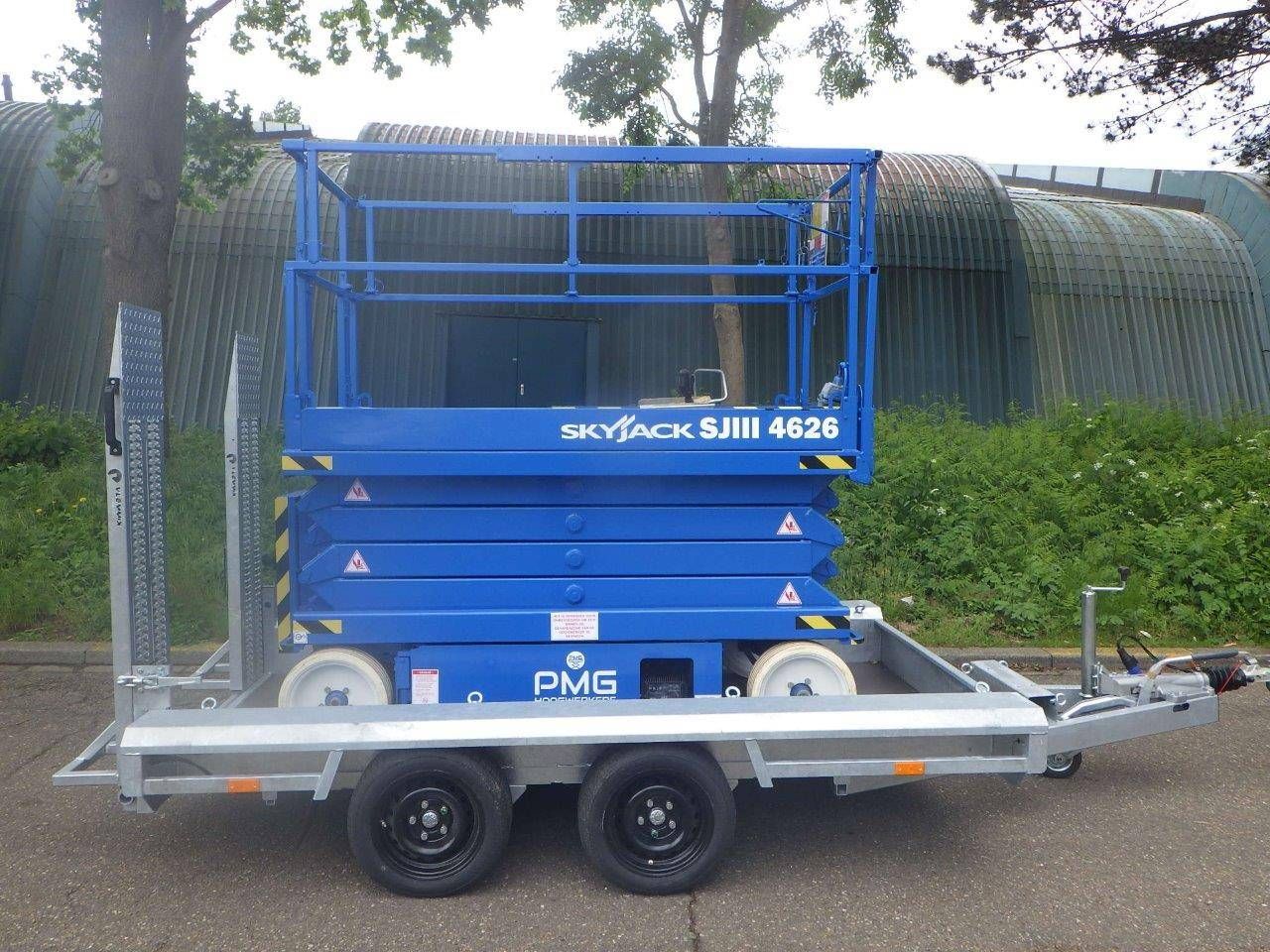 Schaarhoogwerker SkyJack SJ4626 Elektrisch 9.92m 2012 op Aanhangwagen Vlemmix E 3500kg Nieuw
