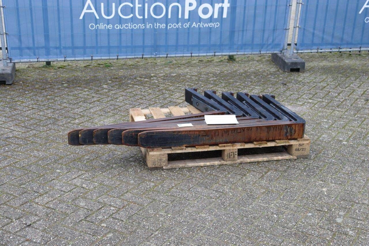 Party Pallet forks FEM2 1850kg
