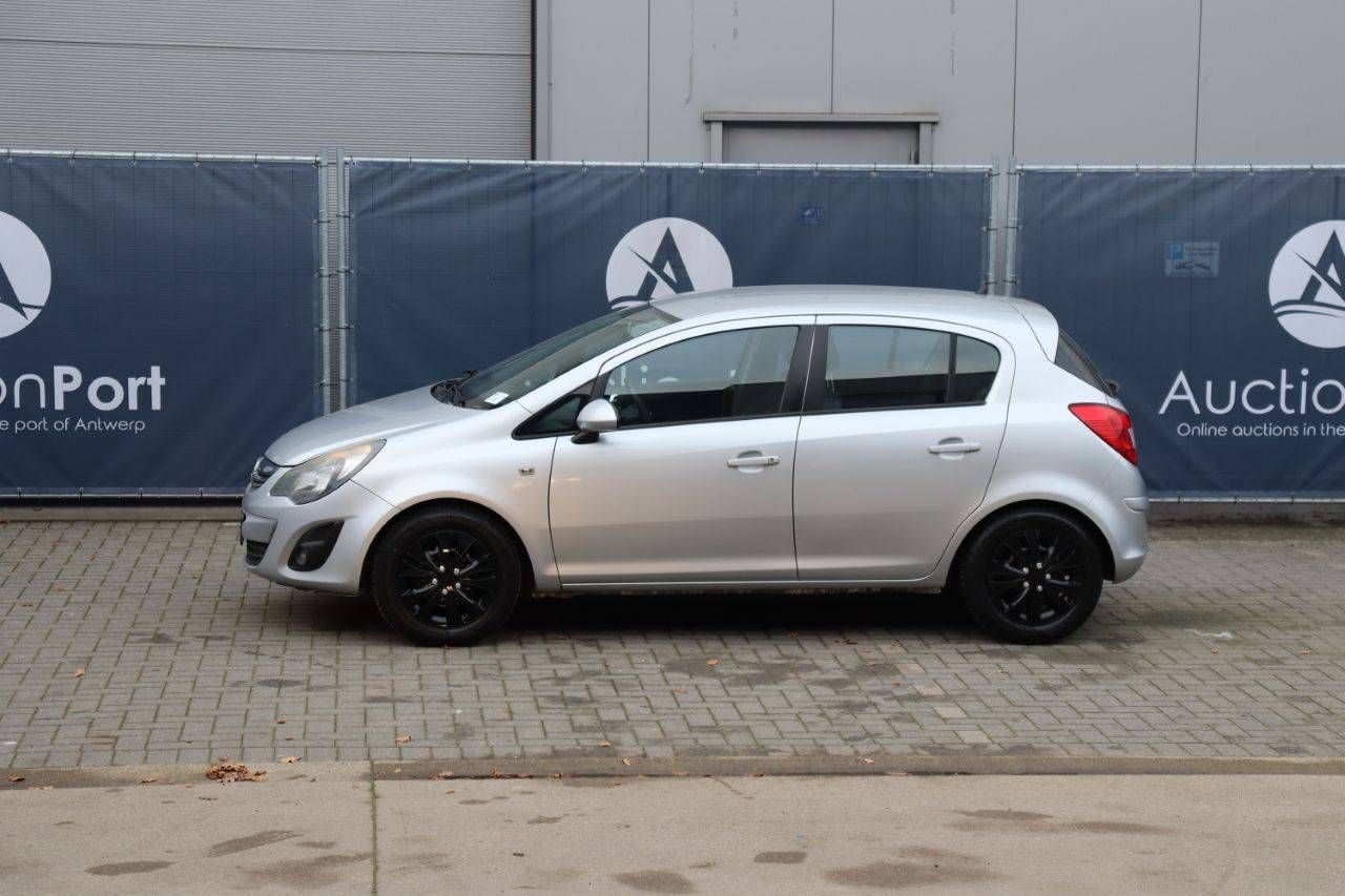 Personenauto Opel Corsa Benzine (Marge)