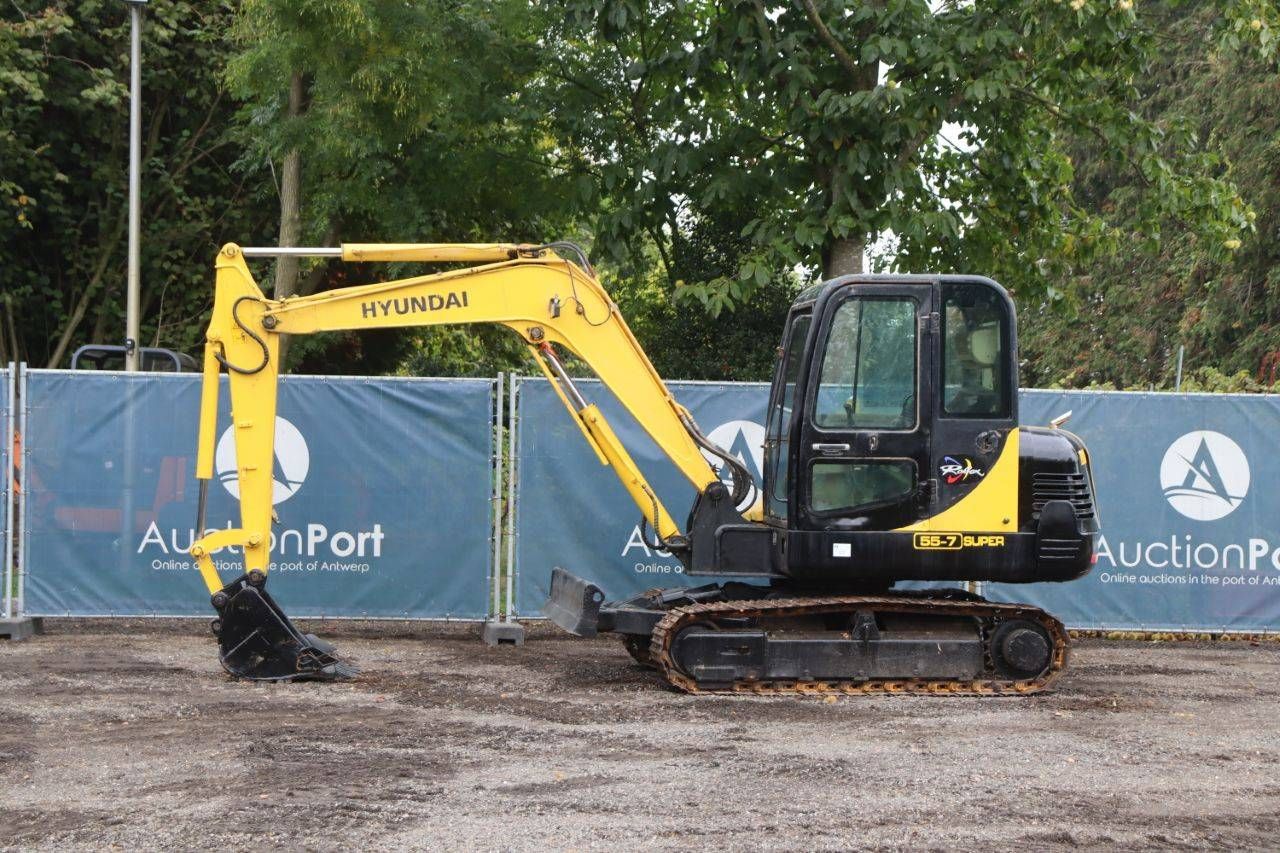 Hyundai R55-7 Diesel Crawler Excavator 2013