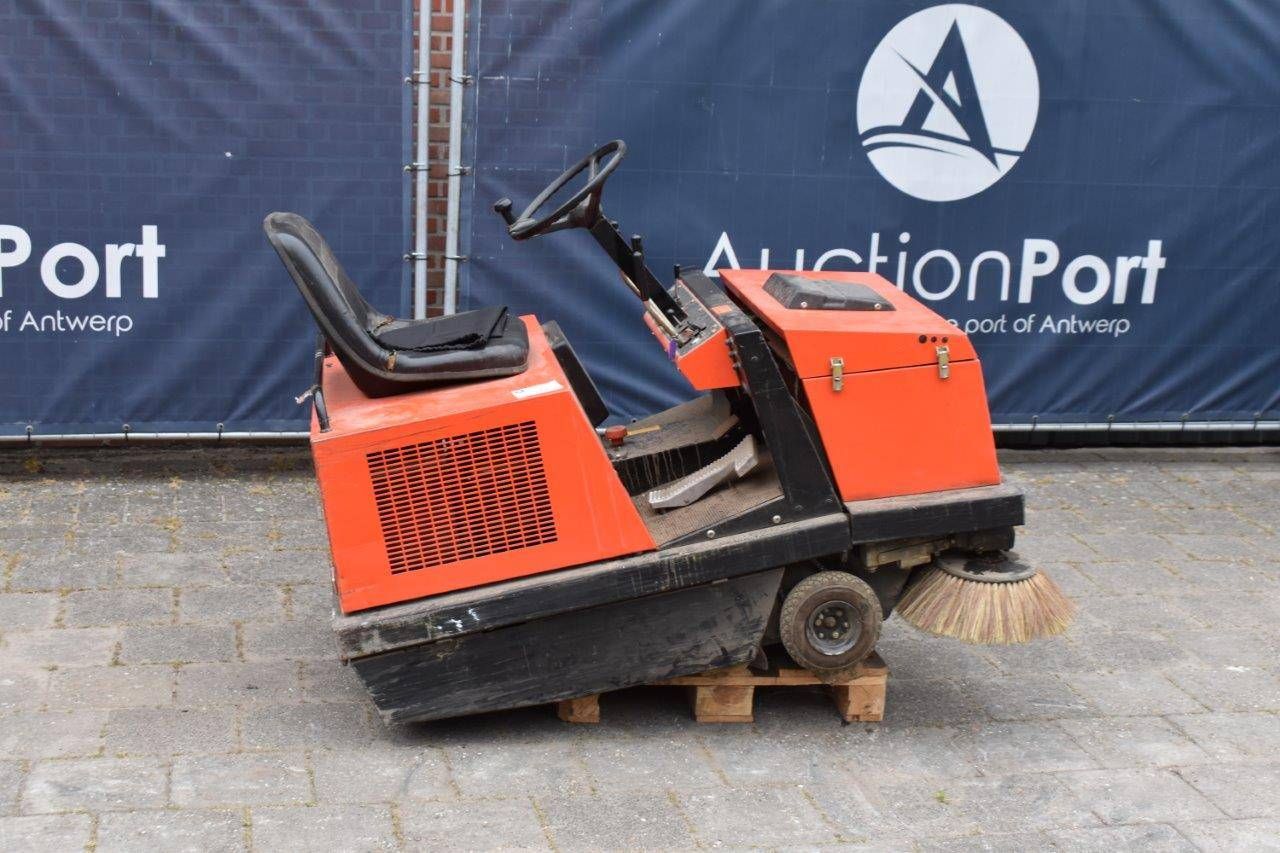 Sweeper Hako Jonas 1000 Electric