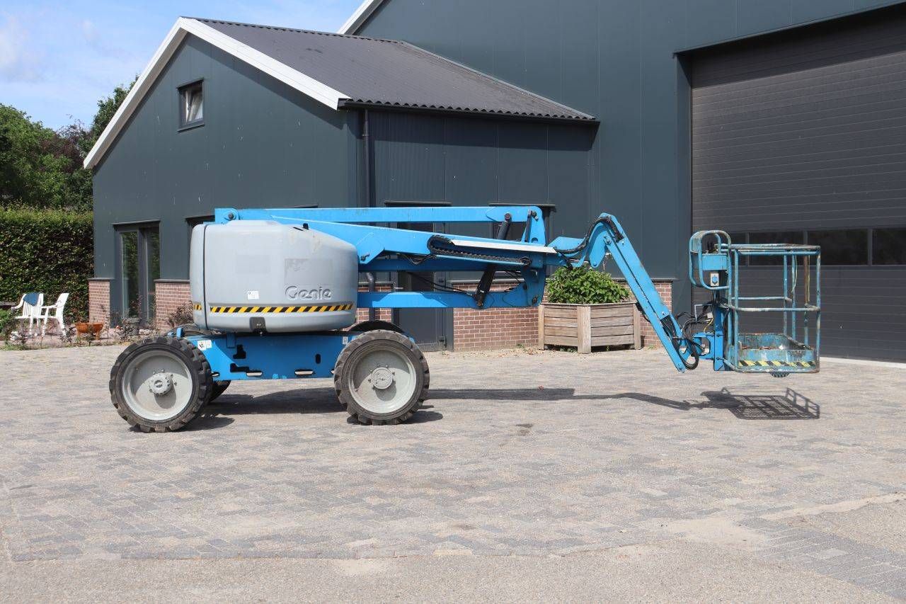 Articulating boom lift Genie Z-45/25 Diesel 227kg 15.8m 2006