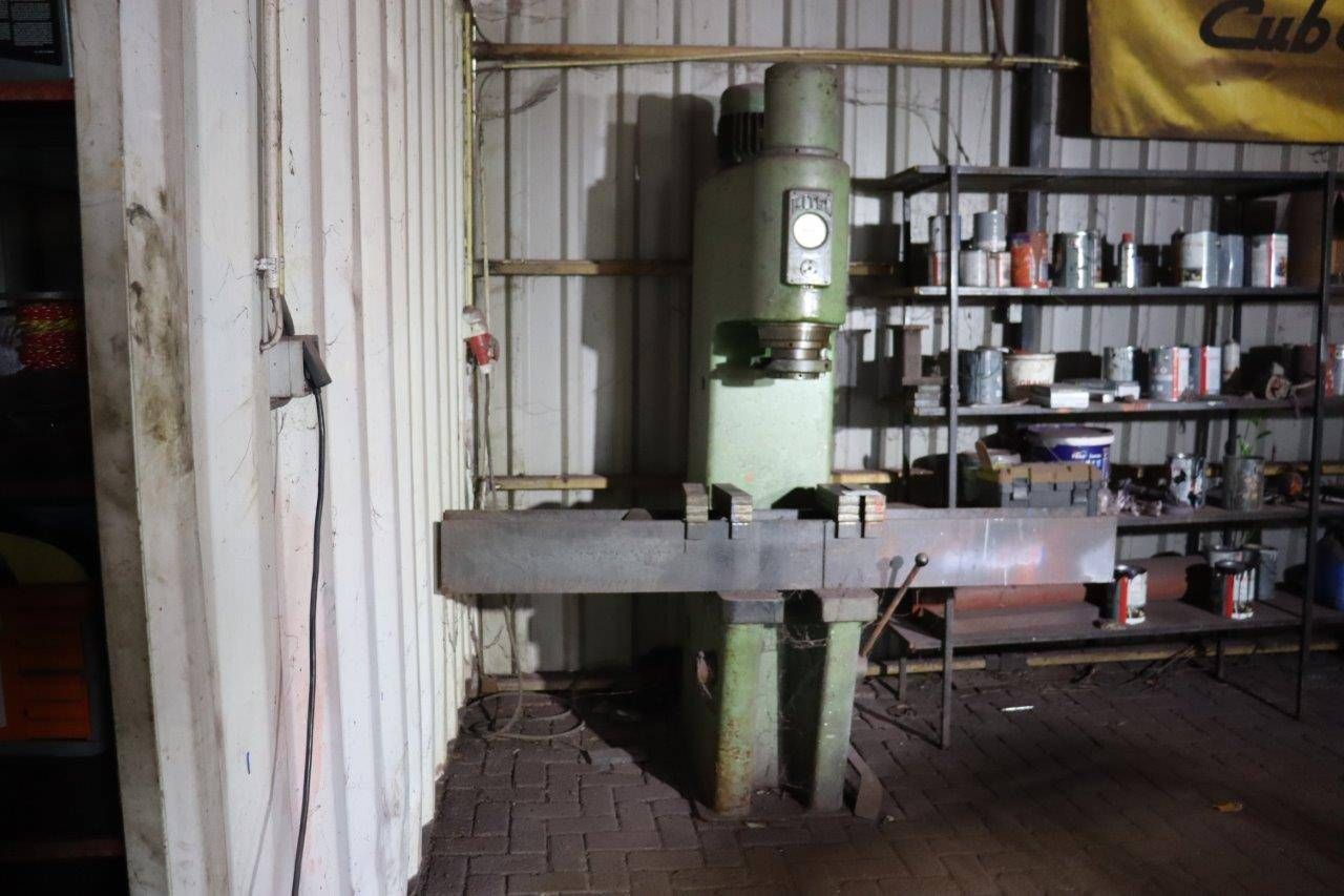 Workshop C-press Eitel P16 1958 very heavy press (Margin)