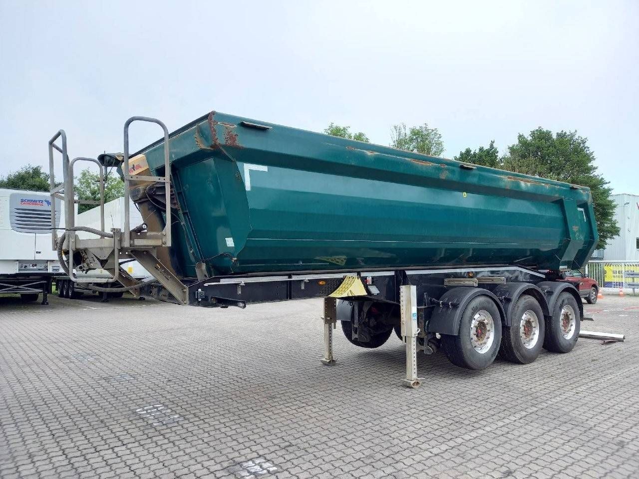 Open Semitrailer Schwarzmüller Auflieger Tipper Stahlrundmulde 2019