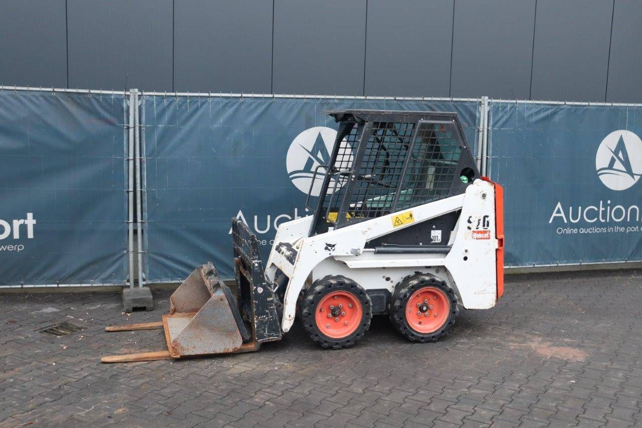 Skid steer loader Bobcat S70 Diesel