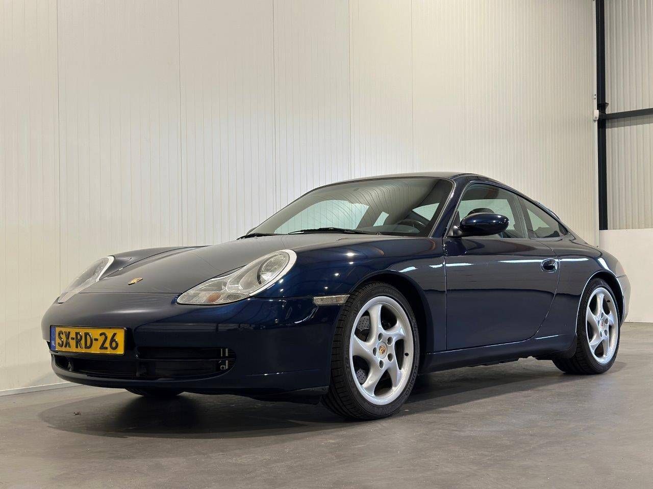 Porsche 911 Coupé Carrera Petrol 300hp 1998