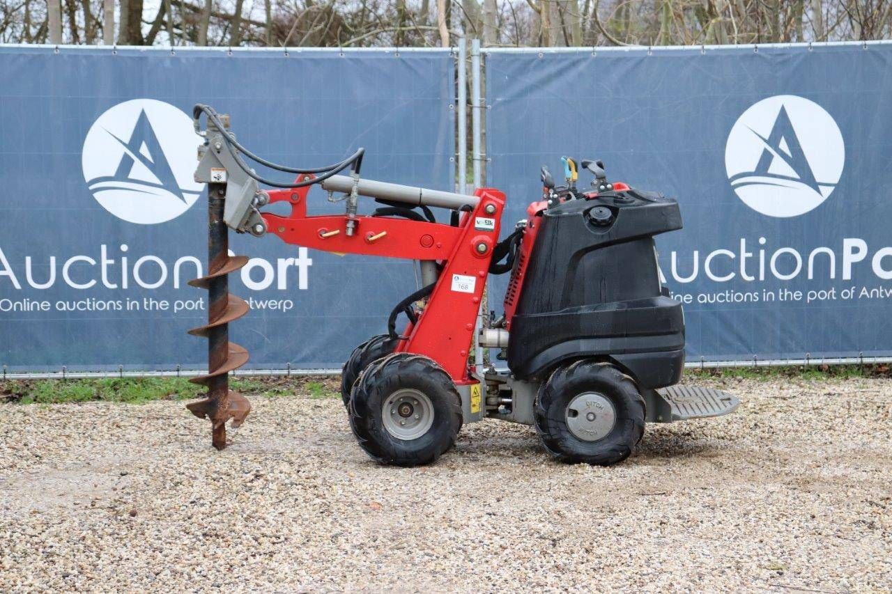 Shovel Ditch Witch Gasoline 2013