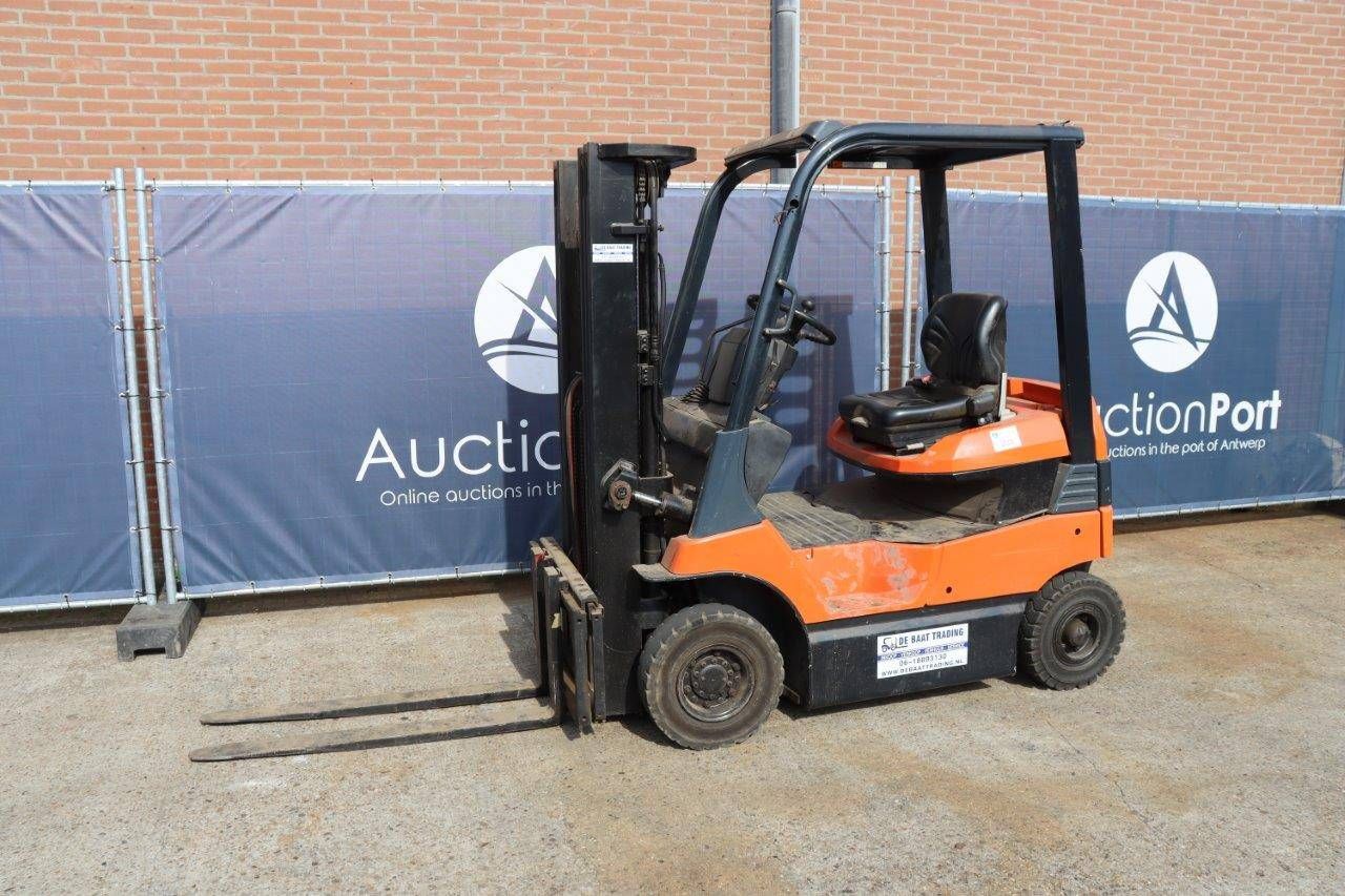 Forklift Toyota 7FB15 Electric 1500kg 4.3m 2001